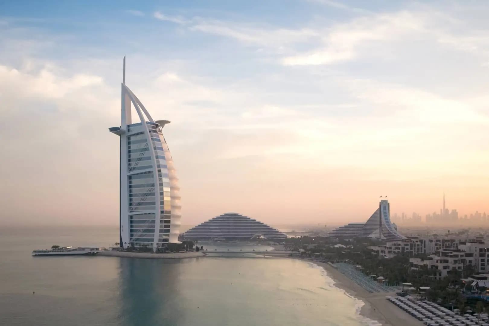 Jumeirah 酒店与迪拜海岸线